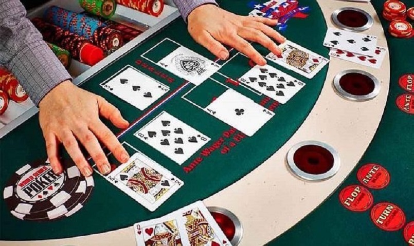 Cách tính điểm thẻ Poker